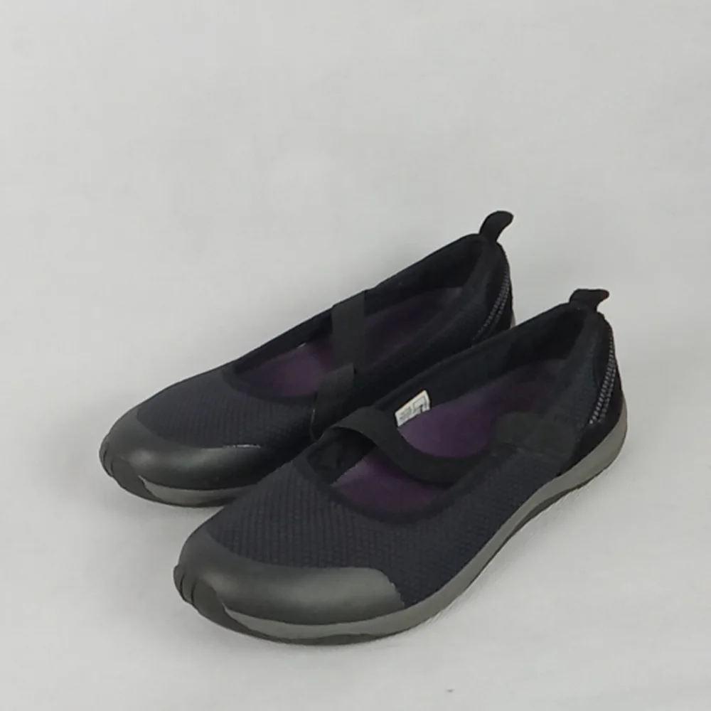 Lands End Mary Jane Slip on Flat Loafers Women's Size 7.5 Black and Gray